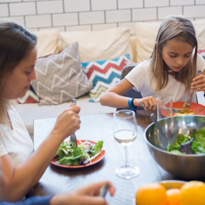 Praten met kinderen: een bijzonder gesprek aan de eettafel