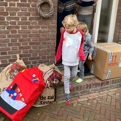 Sarina: “Sinterklaas; een maand lang terreur in ons huis”